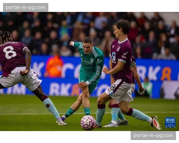 维尼修斯经纪人接触英超多队，皇马巨星今夏可能转会